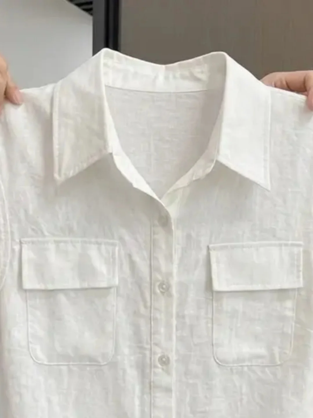White  Collar Sleeveless Shirt Women's plus Size Korean Style Summer Commute Loose Fit  Color Button up Top