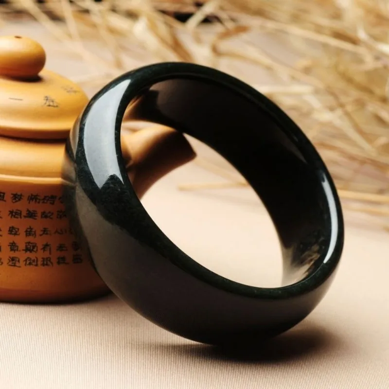 

Herb King Stone, Olive Bracelet.