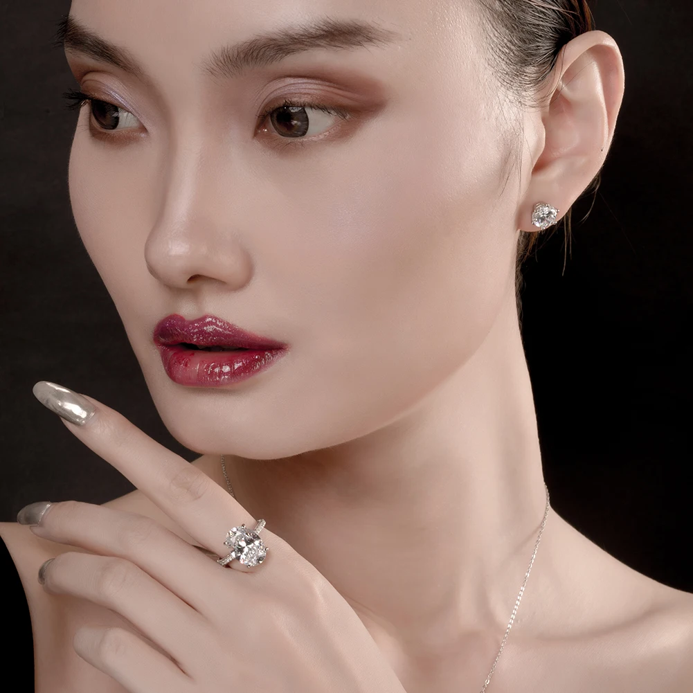 Luxury 5 Carat Oval Cut Engagement Ring for Women Zircon Big Diamond 925 Sterling Silver Wedding Promise Ring 925 Bridal Jewelry