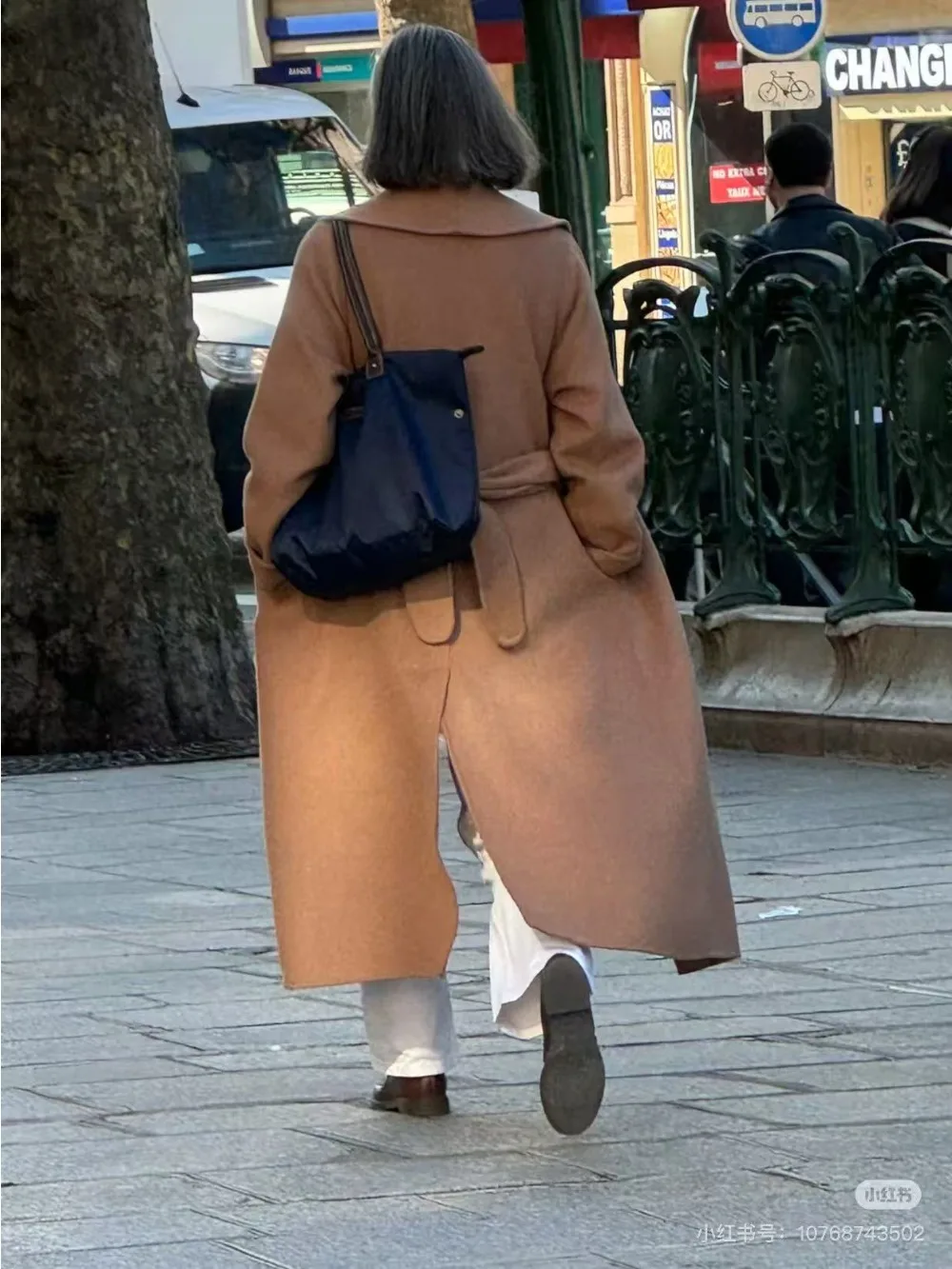 2026 pliant torba na ramię, torba do przenoszenia do pracy, duża torba miejska o dużej pojemności, wielofunkcyjna torba dla mamy w rozmiarze plus size. (Barbie pink) — Zdjęcie 2 z 2