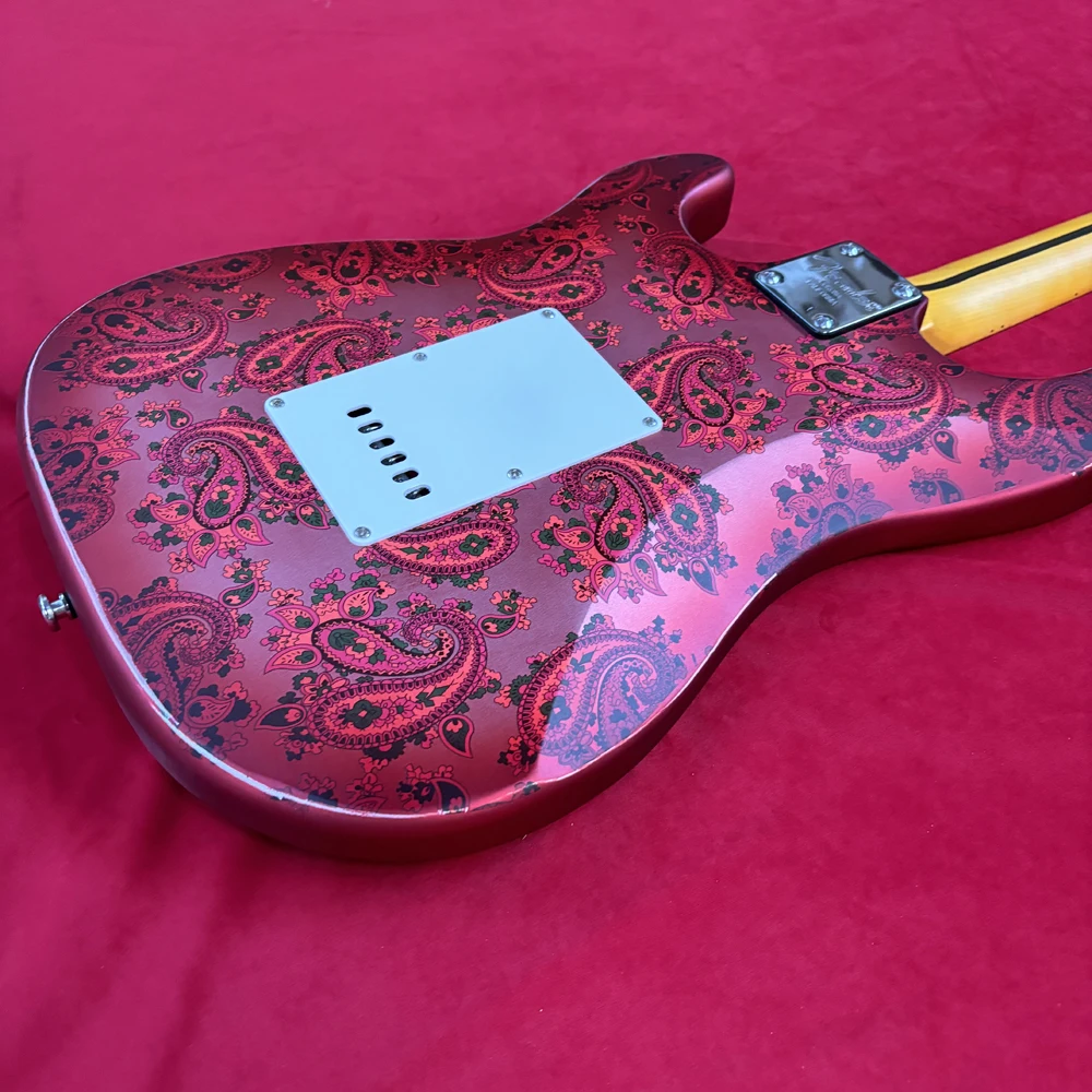 

Chamelon Electric Guitar high-quality hardware, comfortable neck, balanced tone, good sustain