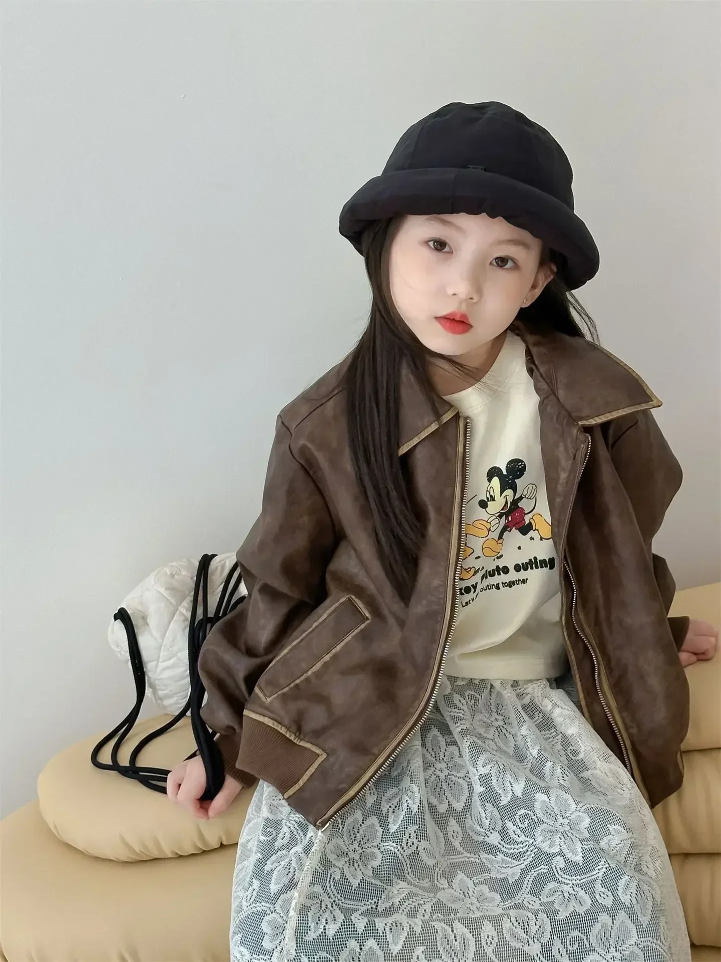 Girls Coat 2024 Autumn New Childrens Wear Korean Style Baby Girl Foreign Style Loose Sweet Retro Leather Jacket Casual Simple