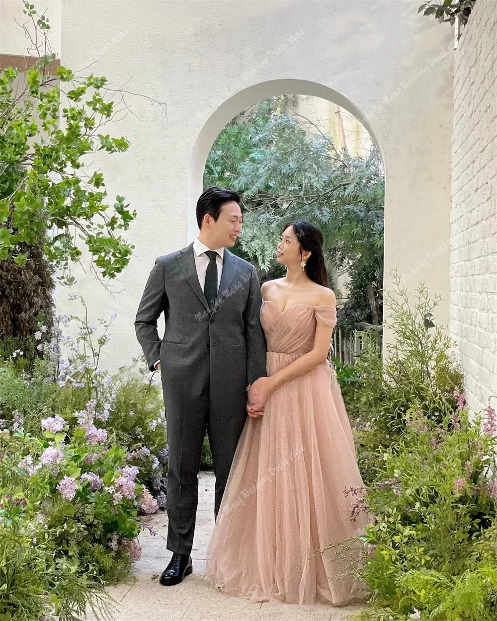 ZHUISHU Fairy Blush Pink 한국 이브닝 드레스 반짝 이는 반짝 이는 Tulle 웨딩 사진 촬영 드레스 오프 숄더 맞춤형 신부 가운