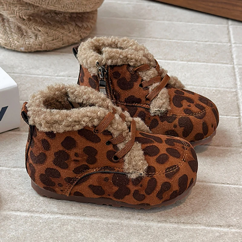 

Зимние плюшевые сапоги для детей. Трендовые модные леопардовые детские зимние сапоги. Толстая теплая хлопковая обувь для мальчиков и девочек. Зимние теплые сапоги.