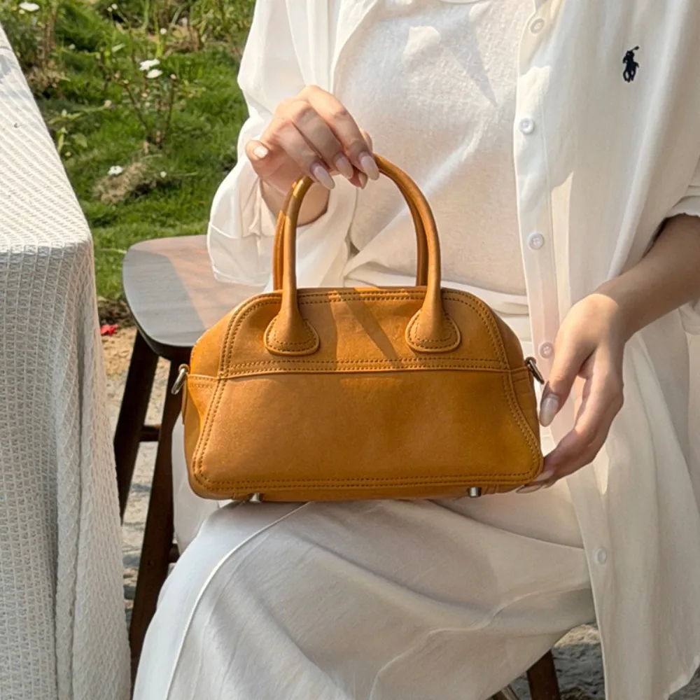 Shell Hand Bag 2026 New Niche High-end Bowling Texture Unique Versatile  Stylish Simple Small Leather Shoulder Messenger Bag