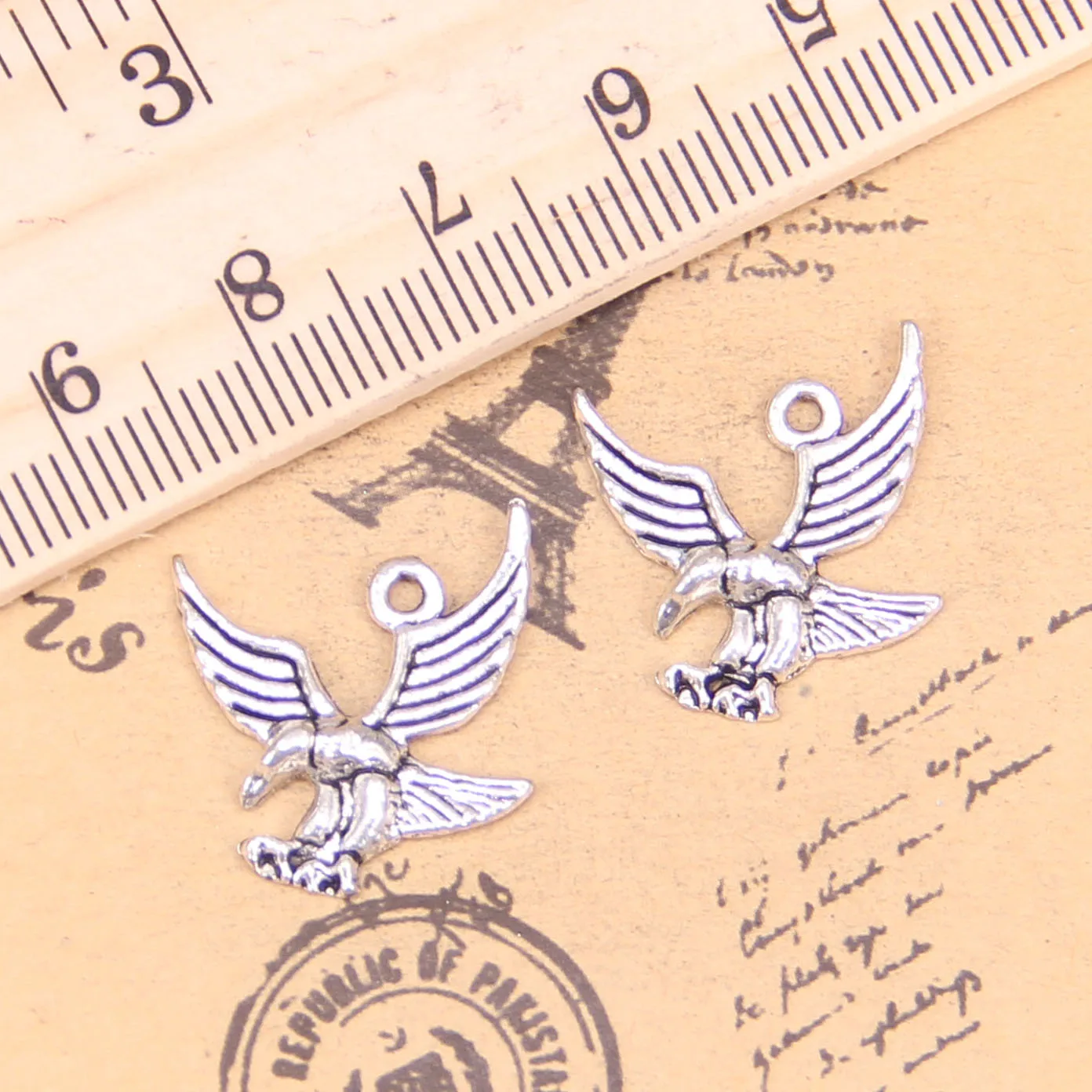 145pcs Jewelry Charms eagle hawk 20x20mm Antique Silver Plated Pendants Making DIY Handmade Tibetan Silver Jewelry