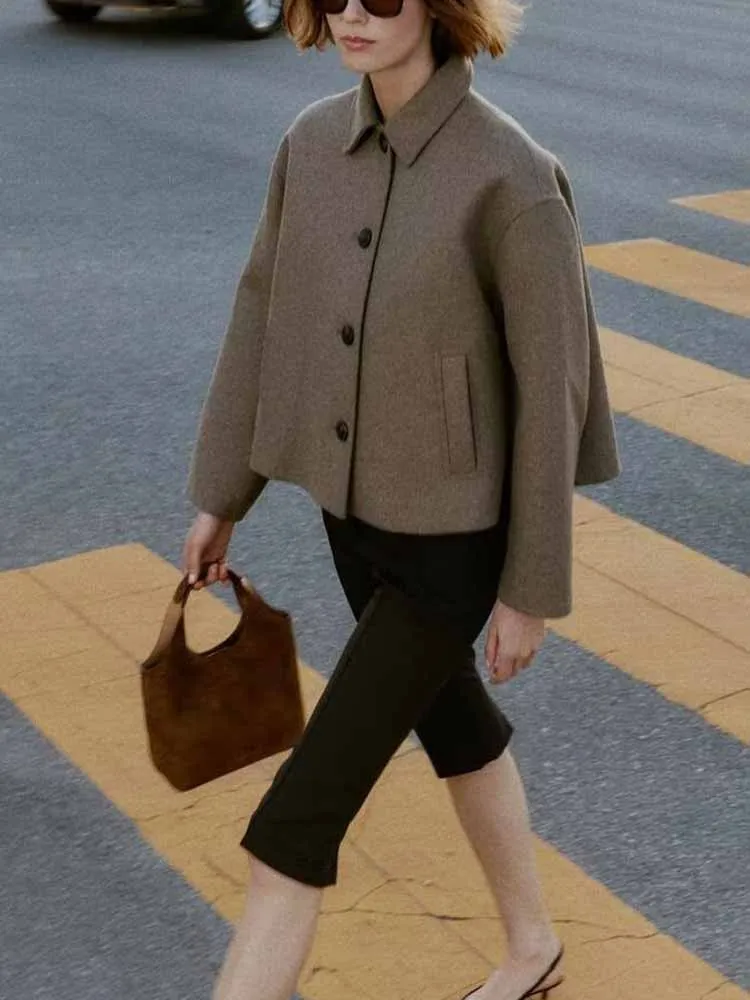 

European and American style winter new arrivals fashionable and simple women's clothing long-sleeved lapel short coat