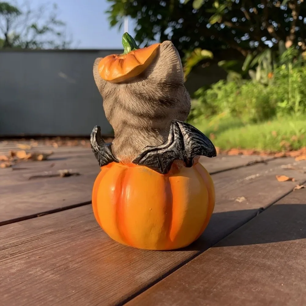 

Cute Halloween Cat Pumpkin Statue Handmade Decorative Pumpkin Ornament Resin Crafts Simulation Cat Desk Figurine Halloween Party