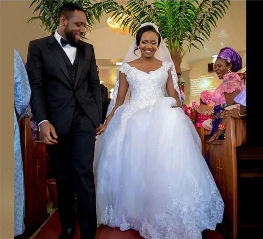 

Angelsbridep Custom Plus Size Ball Gown Wedding Dresses Long V-Neck Bridal Gowns Vestidos De Mujer Elegantes