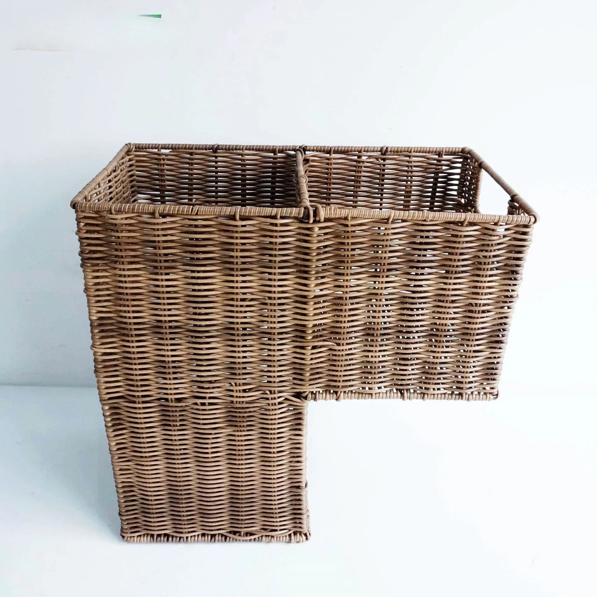 100pcs  Customized pp rattan woven ladder basket ladder sundry storage basket stair storage   handle stair