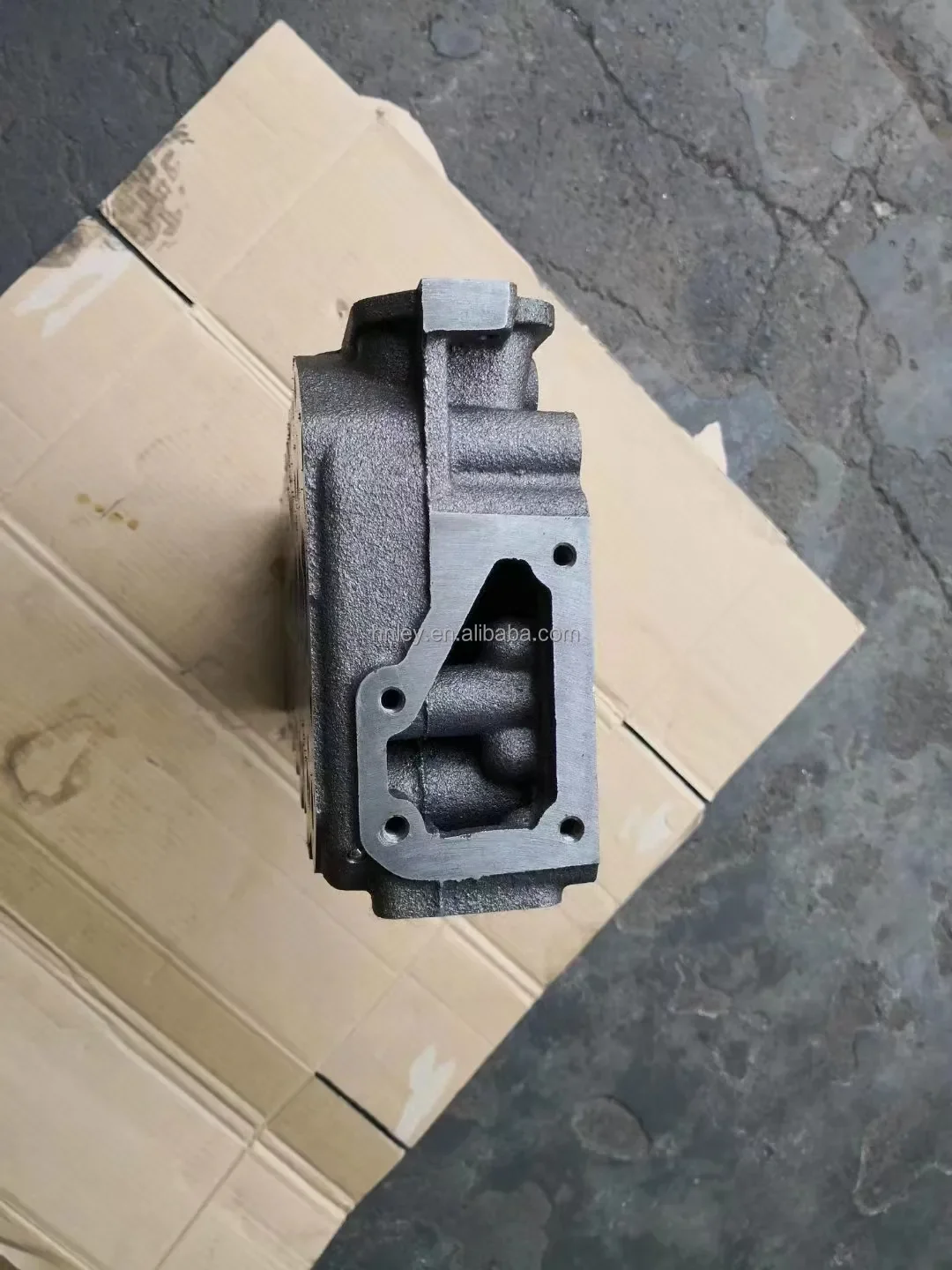 Hotsale TD42T TD42 Cylinder Head For Nissan Patrol GU GQ     Maverick 4.2L VRS