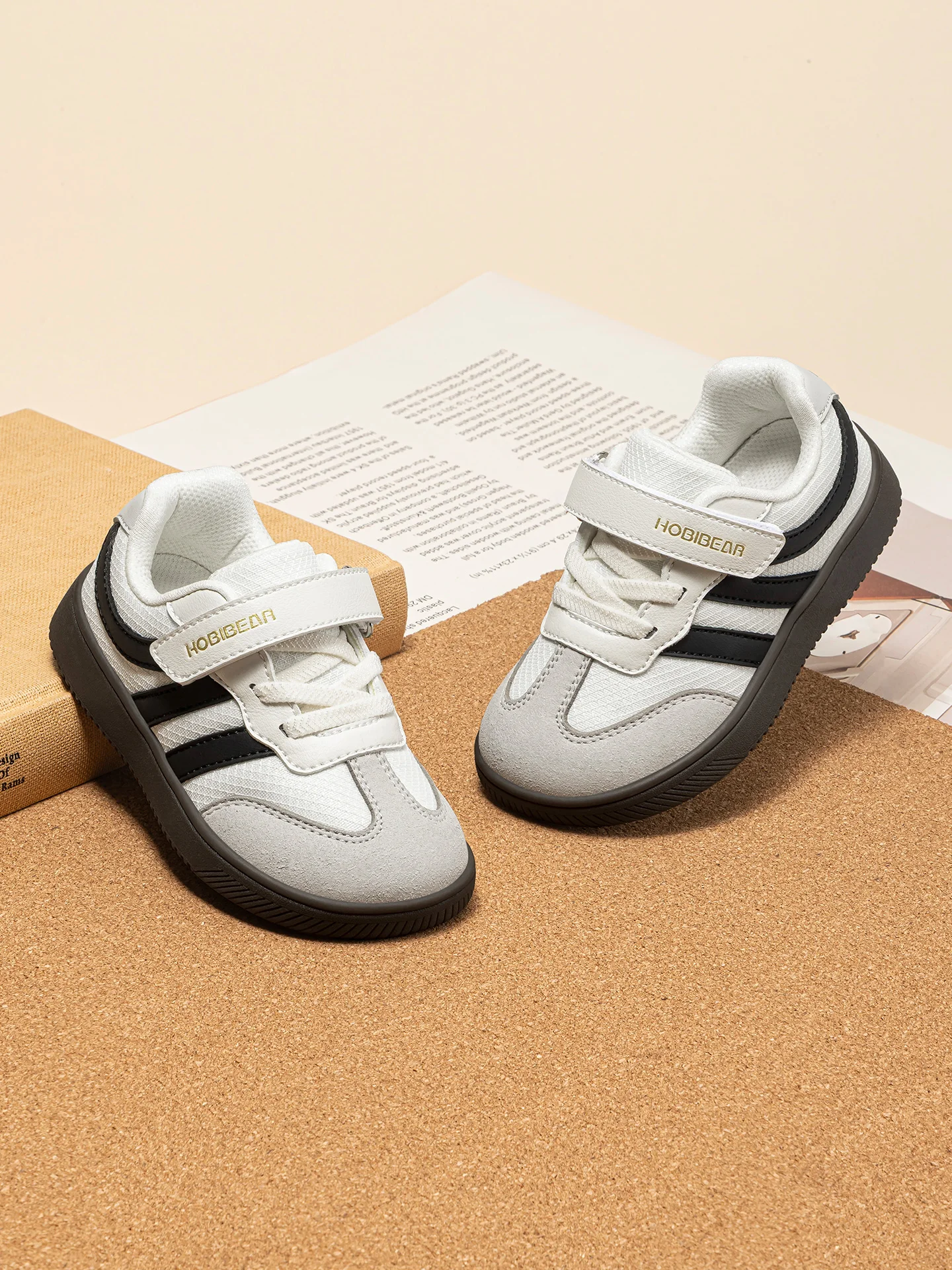 HOBIBEAR Schuhe mit breiter Zehenpartie für kleine Kinder, leichte Turnschuhe mit Klettverschluss, Kunstleder-Mesh-Wanderschuhe für Kleinkinder – Detail 16