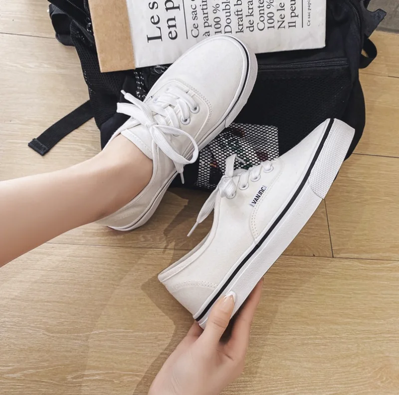 New Autumn Children Classical Lace Up Shoes Big Kids Sport Shoe School Shoes For Teen Girls Canvas Shoes Leopard Sneakers 18-36