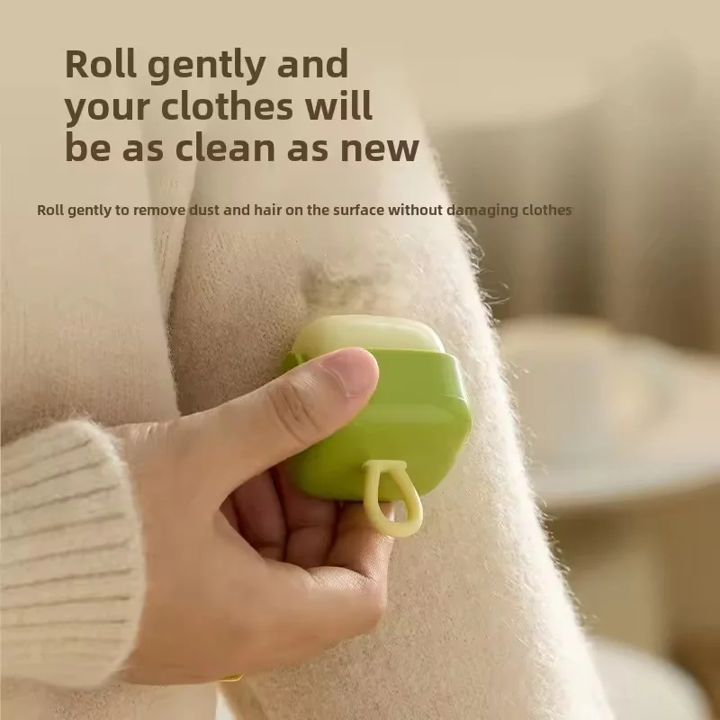 Portable Lint Remover Image 2