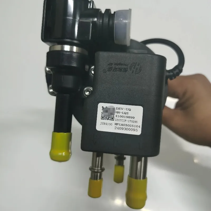 Yunnei Henghe National Six Urea Level Sensor X10019899 JKA01582