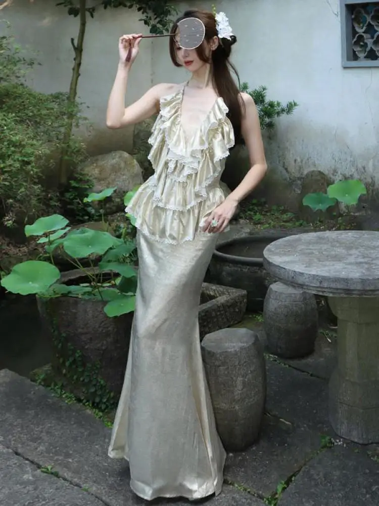 

Women's 2 Piece Set Gold Sexy Lace Patchwork Ruffles Backless V Neck Halter Lace-up Tops And High Waist Long Skirts Summer Suit