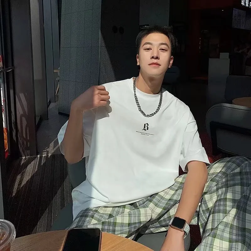 【M-8XL 】Men's Oversized Gothic Letter Print T-shirt Casual Streetwear Short Sleeve Tops