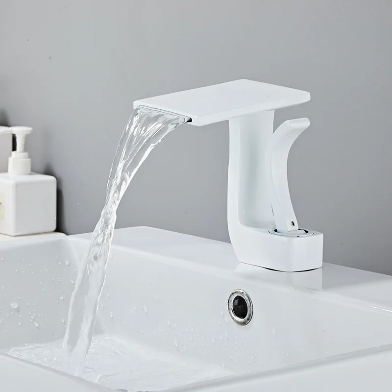 Waterval Badkamerkranen Warm en Koud Water Wastafelkranen Zwarte Kraan Badkamer Wc Messing Wit Zwart Goud Wastafel Kraan Torneira