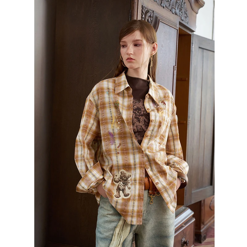 ELFSACK Women's Plaid Blouse with Cartoon Bear Print, Casual Loose Long Sleeve Top for Daily Wear