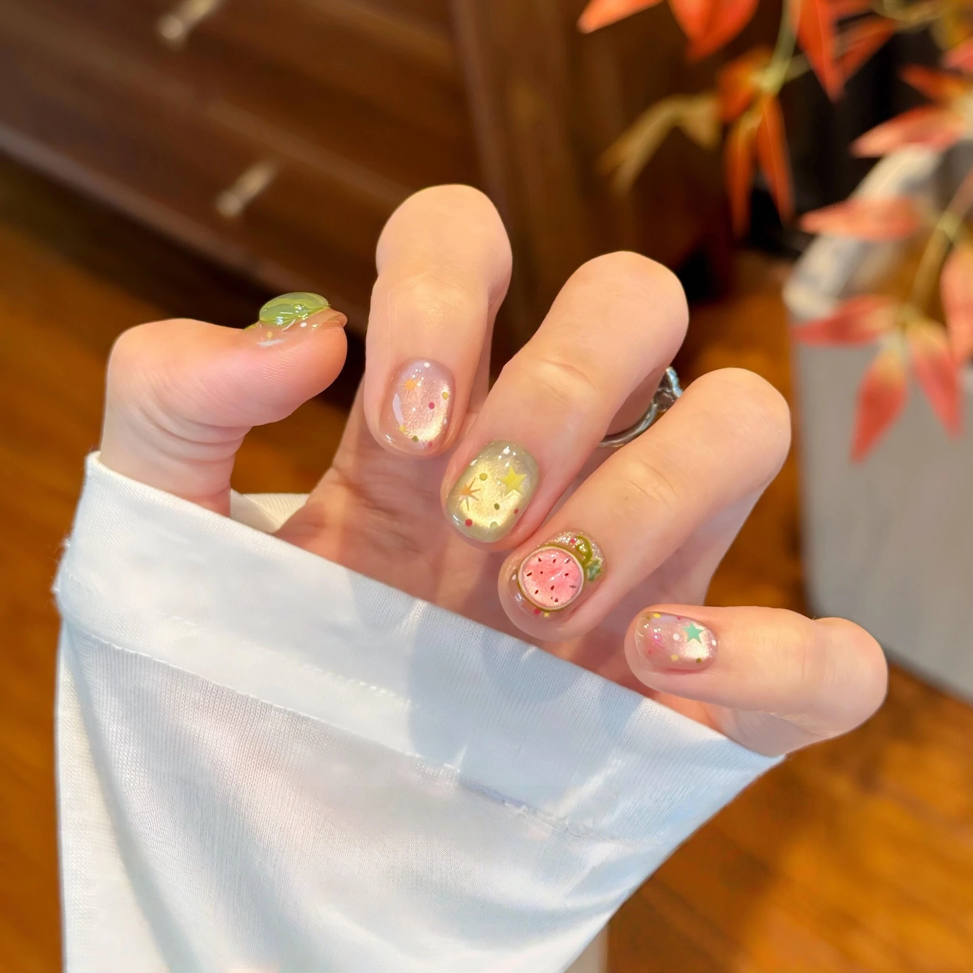 10Pcs Premium Handcrafted Cat Eye Short Press-on Nail Ins Style Fruit Fake Nail for Daily Wear Wearable False Nails Accessories