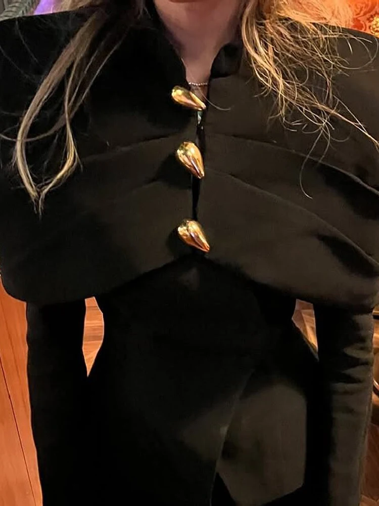 

Women's Trendy Elegant Exquisite Wide Shoulder Jacket Female Cropped Slim Fit Outwear Autumn Party Office Metal Botton Outwear