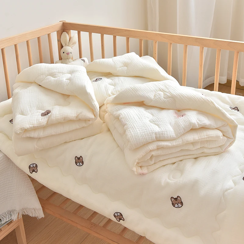 

Cotton Muslin Quilt for Boys Girls Baby Comforter for Winter Newborn Quilts Blanket Bear Rabbit Tiger Embroidery Sleeping Cover