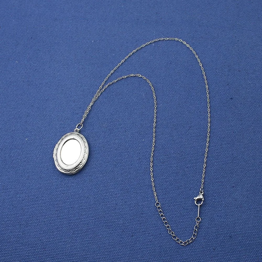 Mashle: Magic and Muscles Mash Finn Lance Crown Necklace Anime Cosplay Unisex Alloy Retro Chain Choker Pendant Christmas Gifts