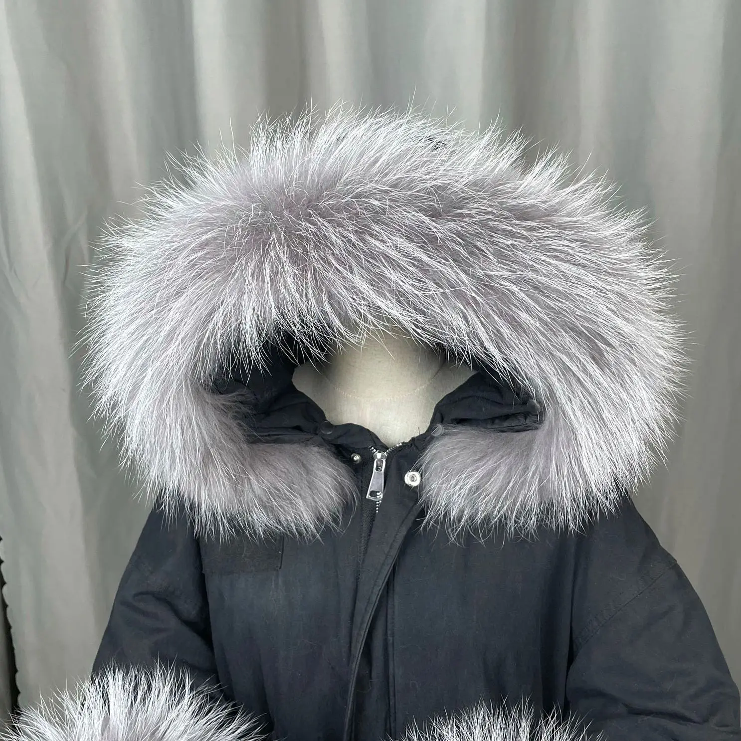 

Real Raccoon Fur Collar Womens 100% Natural Shawl Detachable collar Fur Scraves light grey