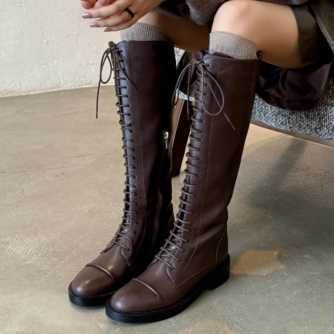 

Женские рыцарские сапоги до колена из натуральной кожи на шнуровке, повседневные женские осенние длинные мотоциклетные ботинки с круглым носком на плоской подошве, женская обувь 40
