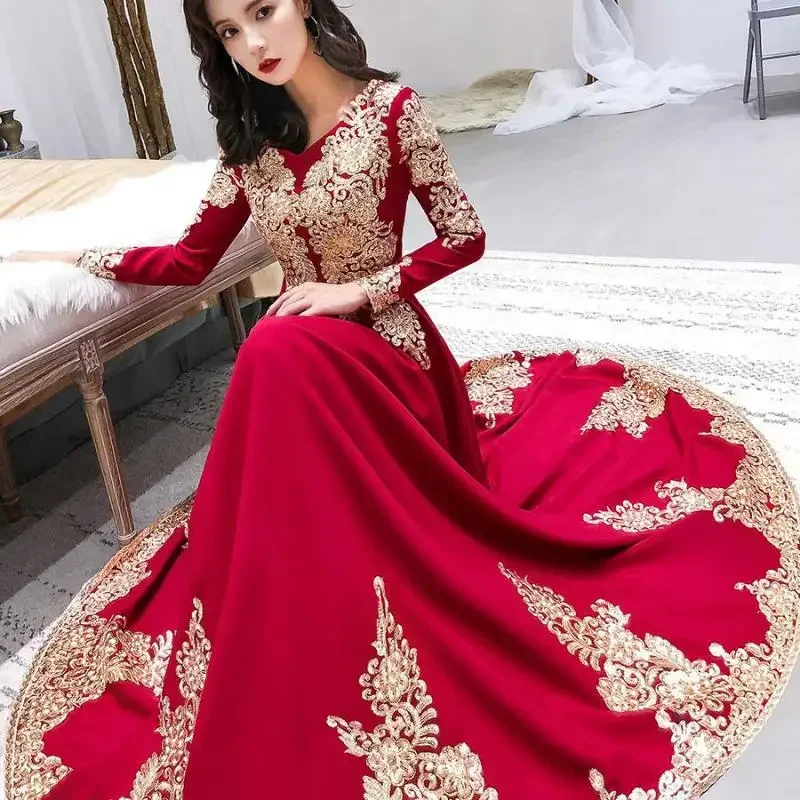 

Romantic Bride Wedding Dress Exquisite Appliques Evening Dress Long Sleeve Formal Party Dress Elegant Slim BanquetsXS-3XL