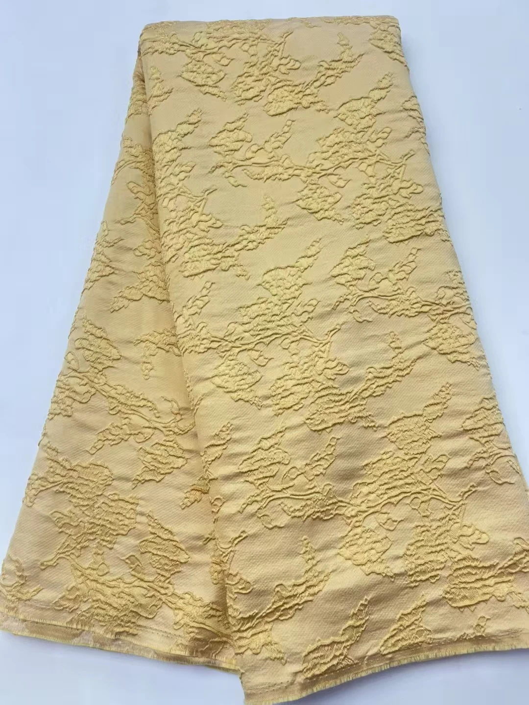 

Новый стиль, золотая дамасская парча, французская кружевная ткань, 2025 г., высококачественная жаккардовая парча, африканская кружевная ткань для праздничного платья LJK25131