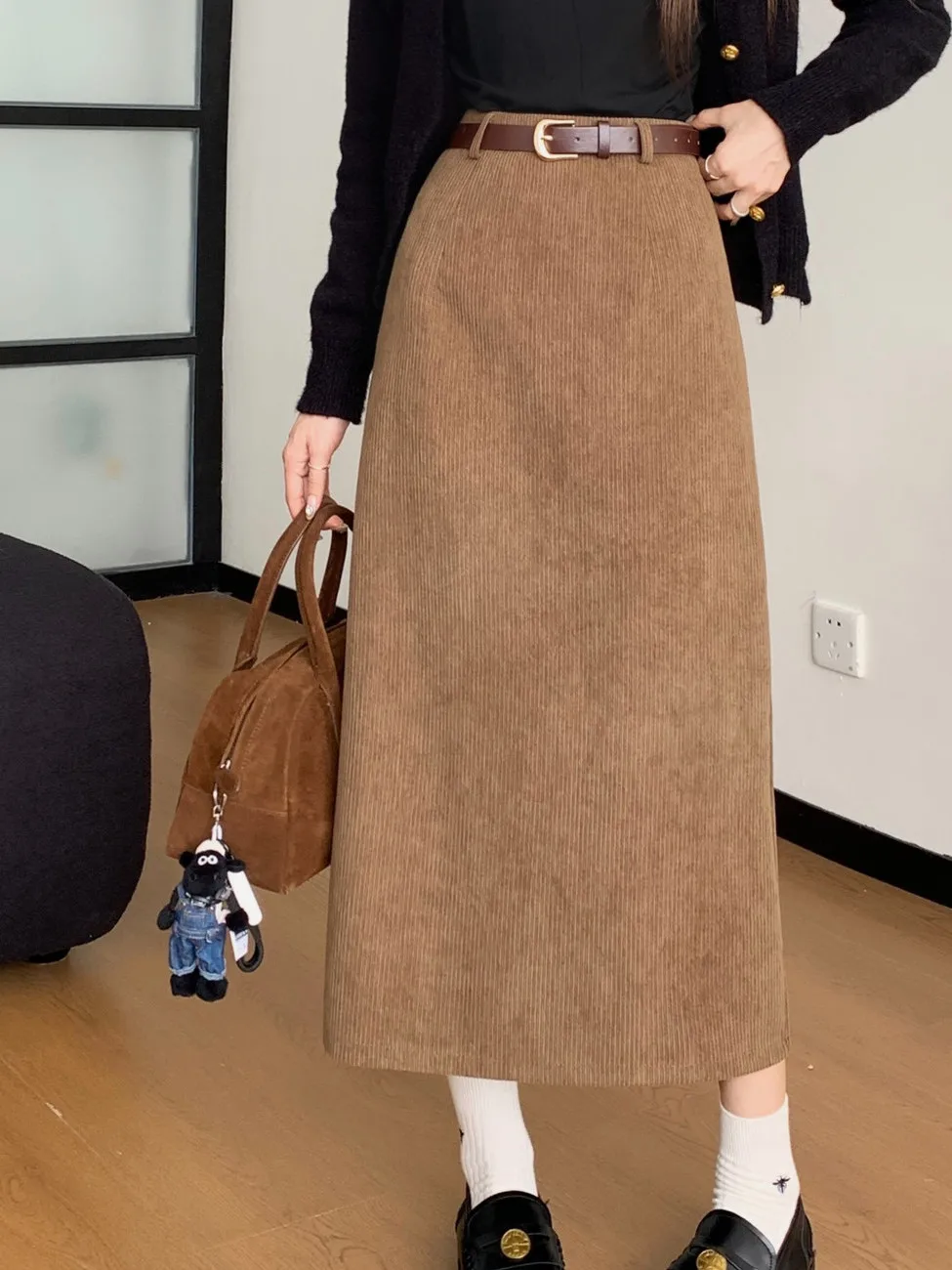 Retro Thickened Corduroy Skirt High Waist A-Line Midi Split Back Zipper Closure Women's Fashion Autumn Winter Hong Kong Style