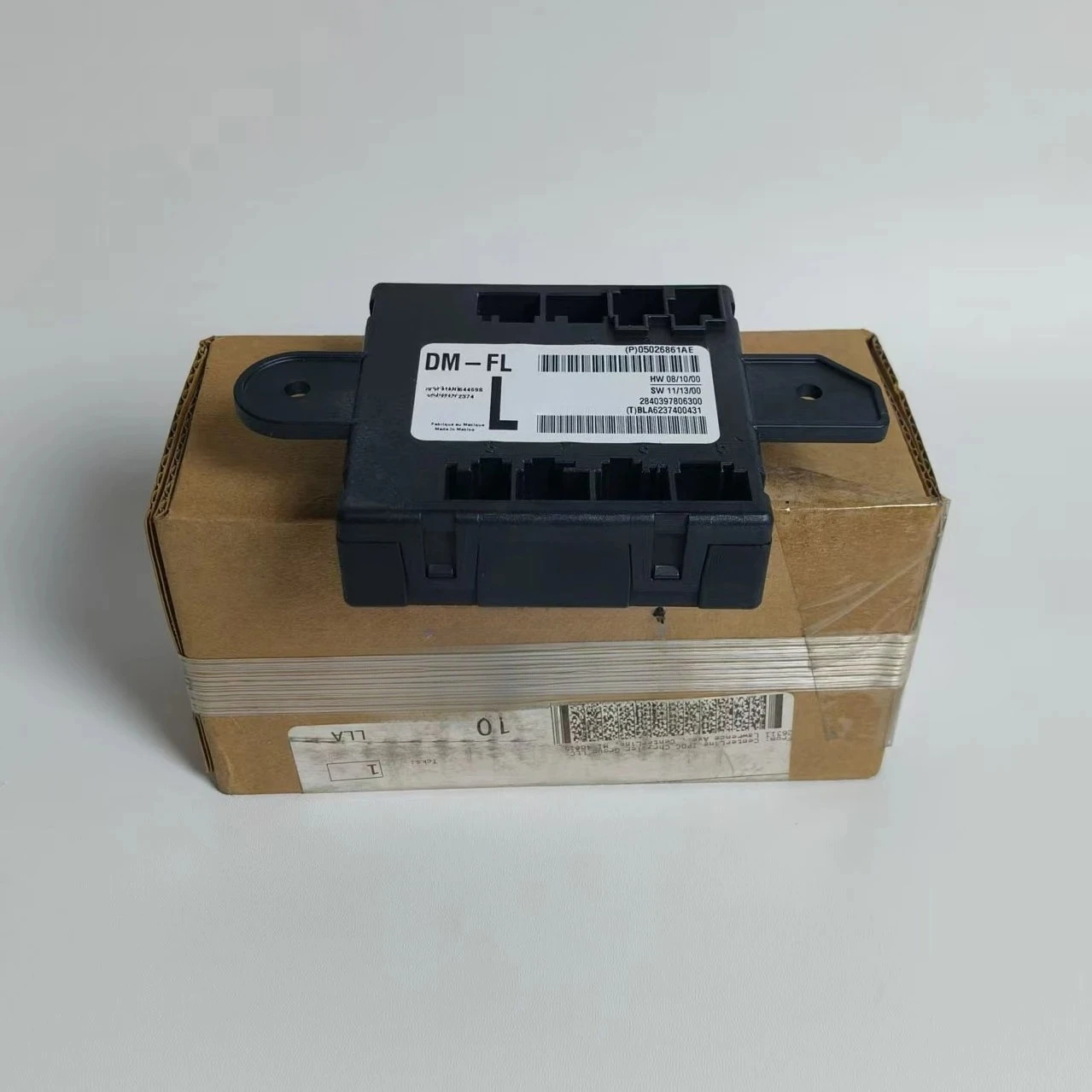 

Door Control Module,LEFT 05026861AE Fit for Dodge JOURNEY CARAVAN TOWN &COUNTRY Liberty, Nitro TRADESMAN, Cargo Van