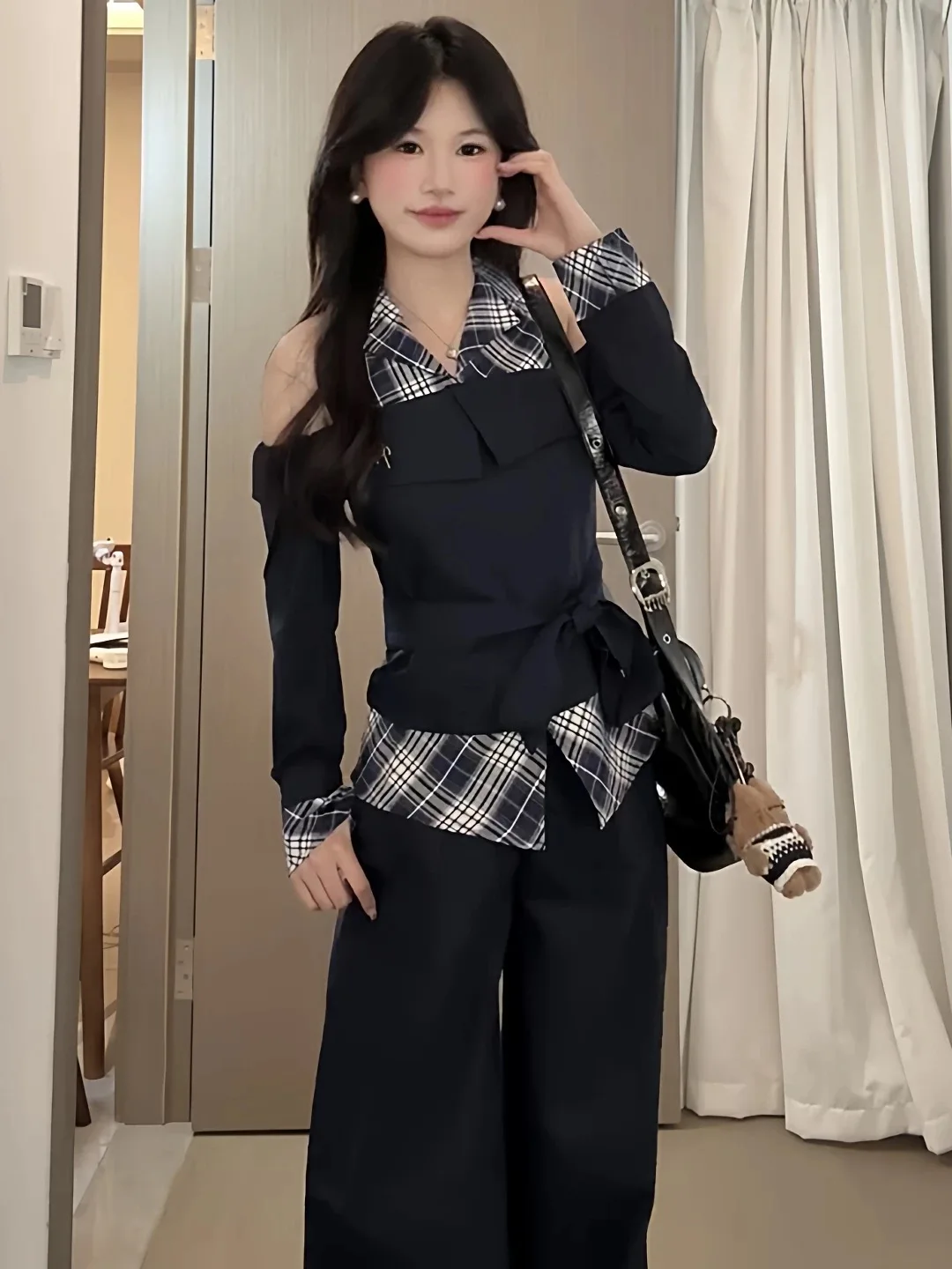 Faionable plus Size Korean Sle College Girl One oulder Plaid Splicing Fake Two-Piece Long Sve Women's Slim Fit irt