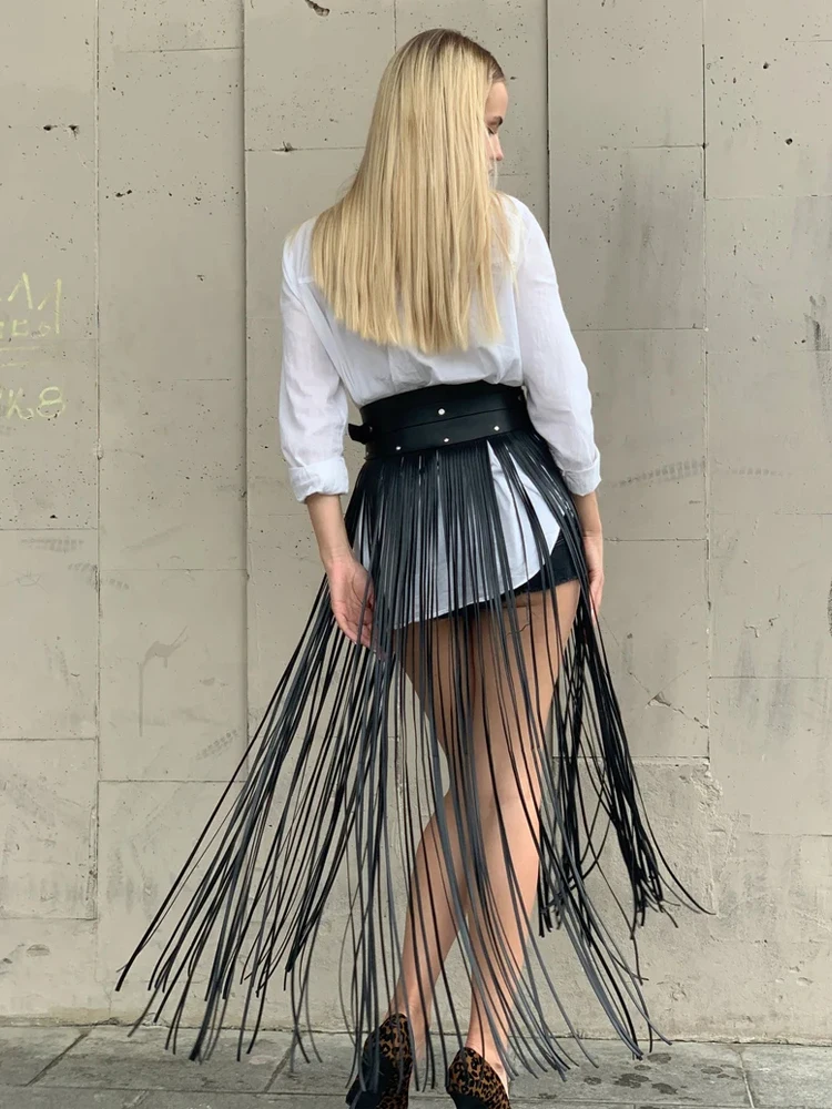 RE المرأة مثير الشرير القوطي تأثيري الحمالة حزام شرابة تنورة جلدية البرية كاوبوي فتاة عطلة نمط بولي Tassel شرابة حزام 2025