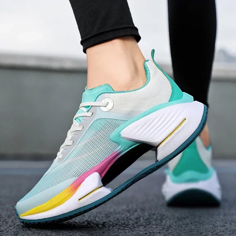 2024 New Ultra Light and Breathable Trendy Couple Style Comfortable Cushioning Rebound Ultra Light Running Casual Sports Shoes