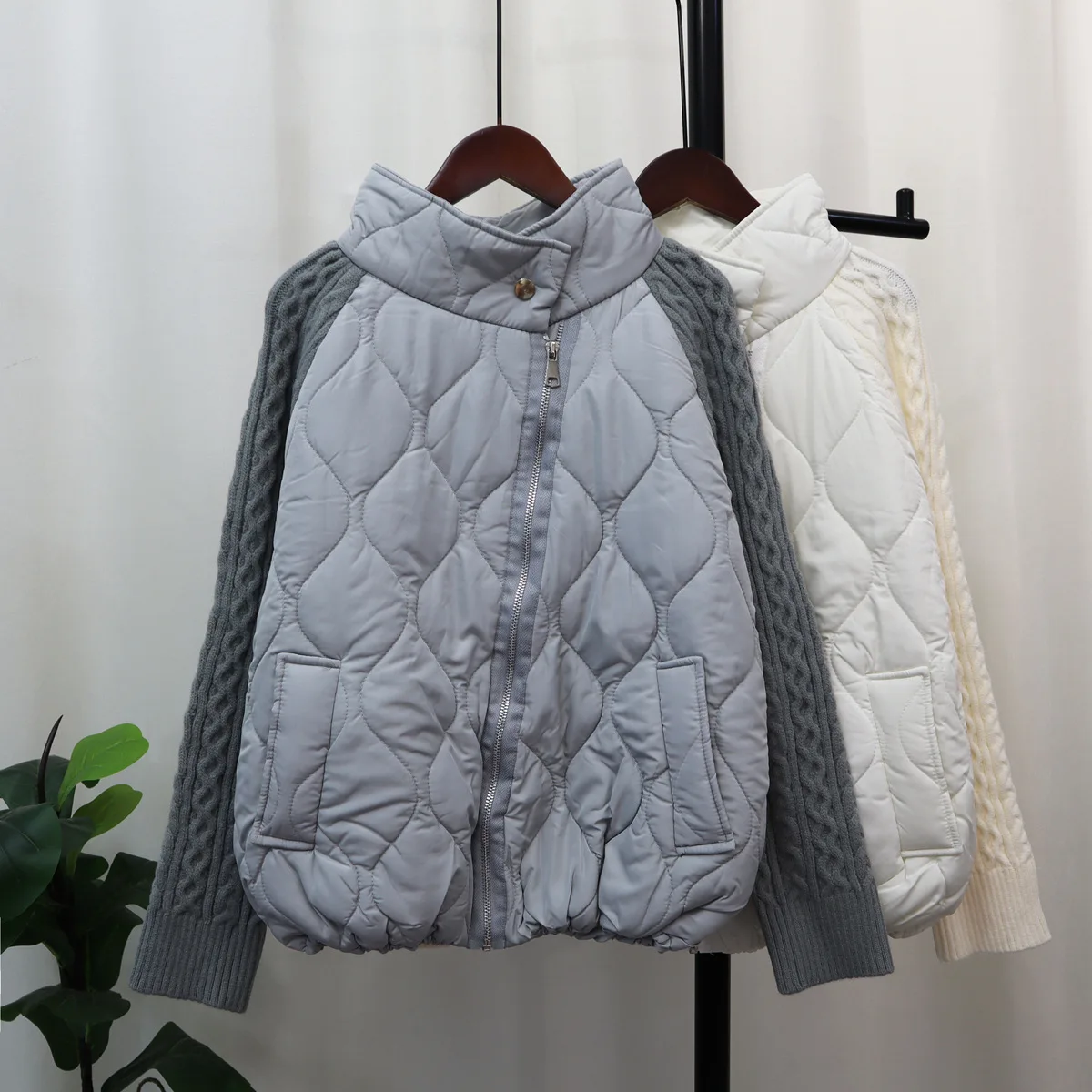 KUSAHIKI 2023 Autumn Winter New Stand Neck Knitted Sweater Patchwork Parka Coat Fashion Ziipper Causal Warm Parkas Jacket