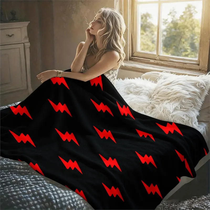 Red Lightning Pattern Flannel Blanket Warm Soft Halloween Christmas Decorative Couch Warm Cozy All-Season Gift