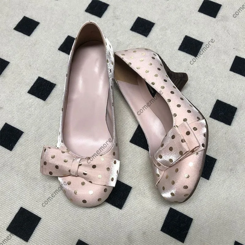 Damen-Pumps mit rosa gepunkteter Schleife und Kitten-Heel, bequem, runde Zehenpartie, elegante Damen-Freizeitschuhe, modische Mary Janes-Schuhe, Größe 35–40