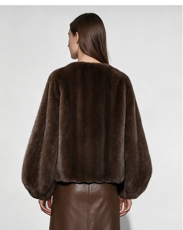 Amii Crew Neck Faux Fur Coat Lantern Sleeve Loose Fit Warm Light Luxury Minimalist 2026 Winter Women's Fur Coat 12624109