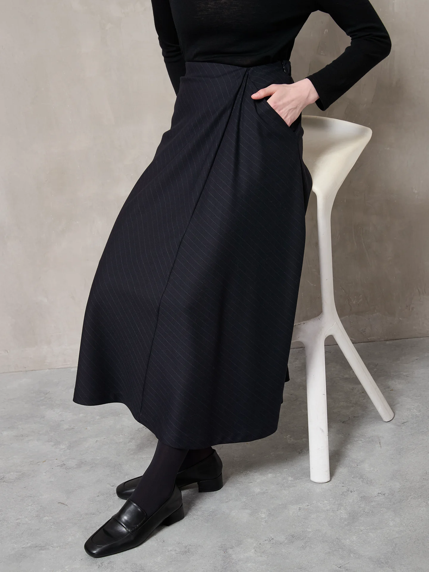 

SRUNBEAR Woolen A-Line Stripe Skirt Slant Cut Design Autumn Winter Commute Sle Button Detail Ladies mid Waist Skirt