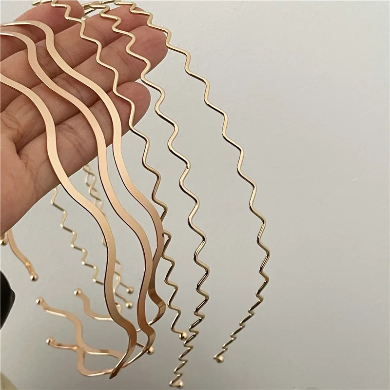 Simple Gold Ripple Metal Hairbands Elegant Wave Headbands Fashion Women Crown Head Hoop Hair Styling Headwear Accessories