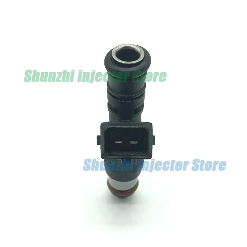 Fuel Injector Nozzle For Renault KANGOO LOGAN SANDERO DACIA Dokker Lodgy 0280158034 8200227124