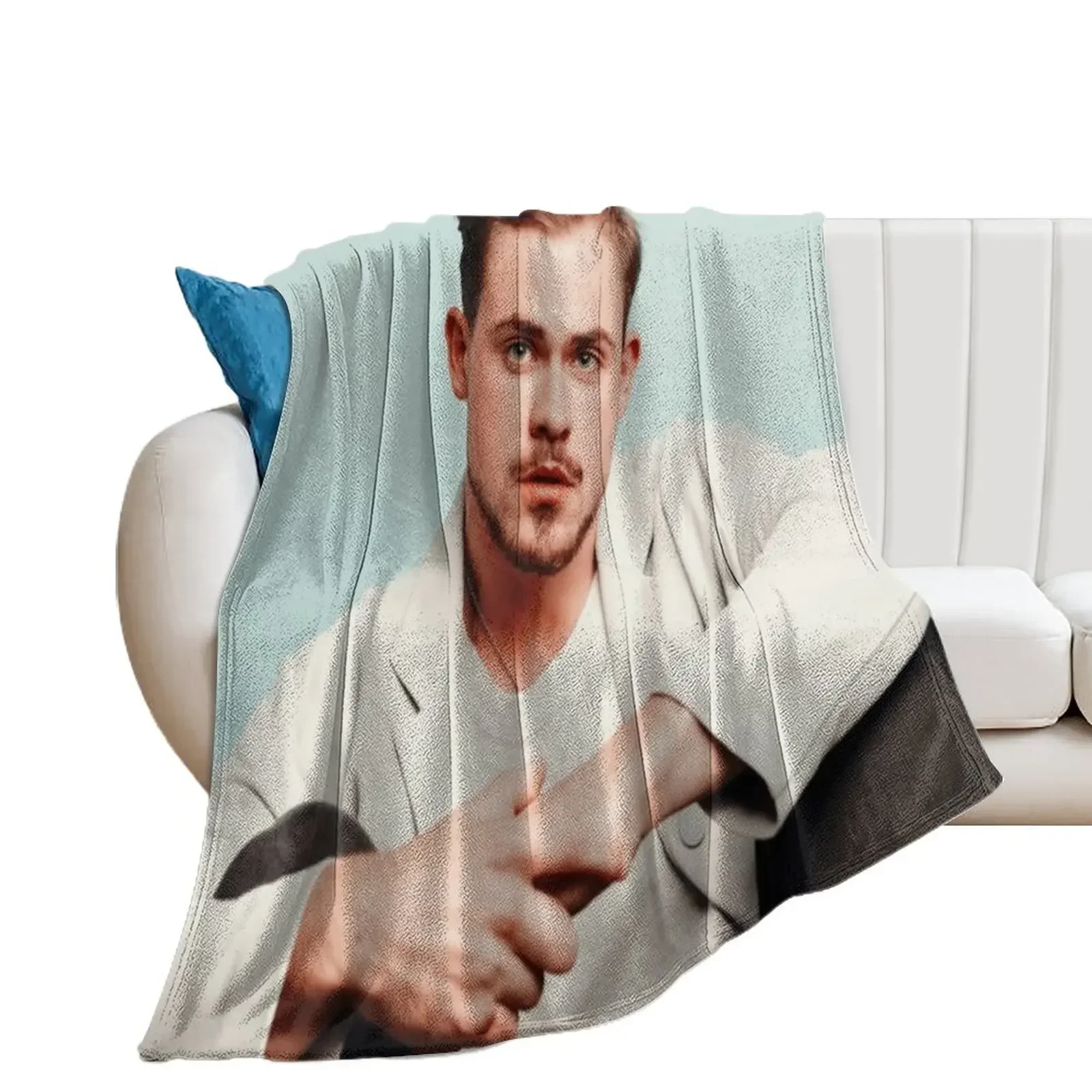 dacre montgomery Throw Blanket Decorative Throw Heavy Stuffeds Giant Sofa Blankets