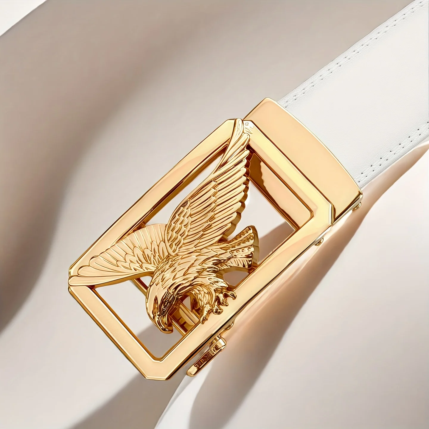 Men's White Automatic Buckle Belt with Golden-Tone Metallic Eagle Design - Stylish Faux Leather Business, Casual Belt for Men