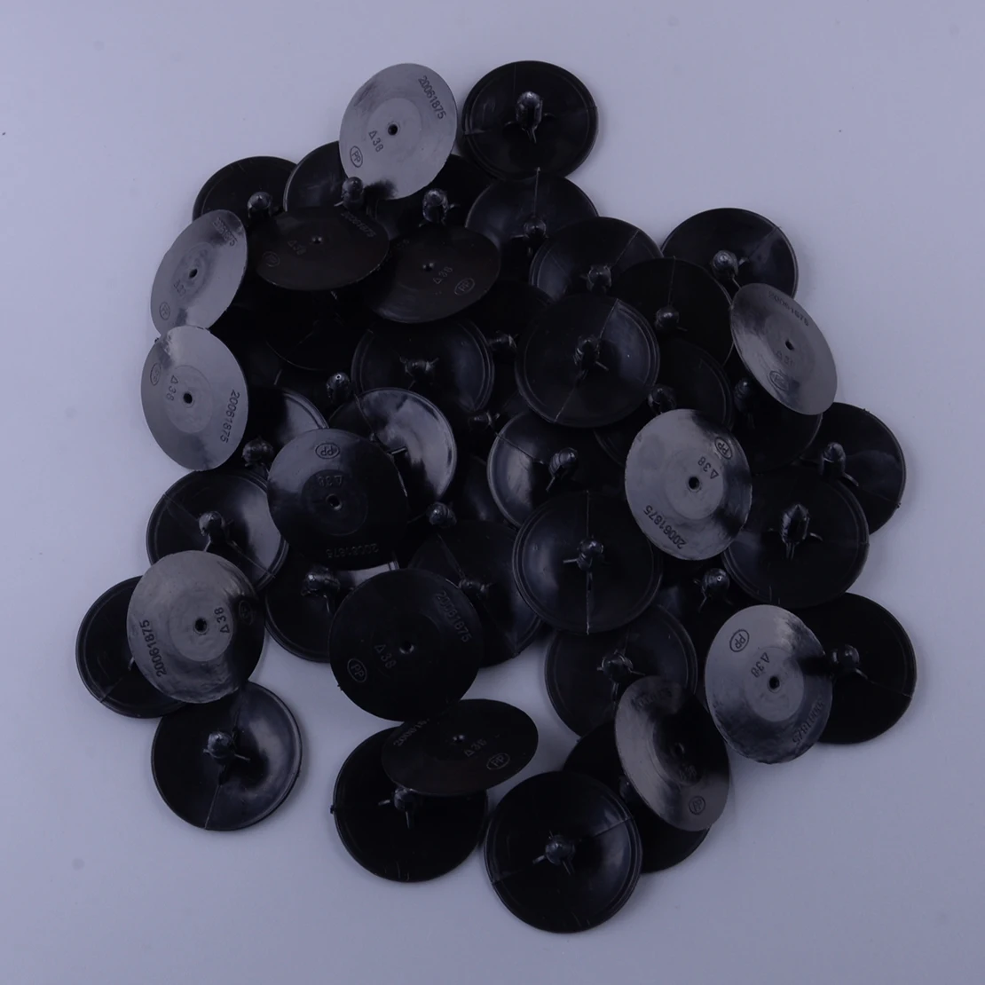 50Pcs Hood Insulation Trim Panel Retainer Clip Fastener Fit For GM Auveco A15456 20064875