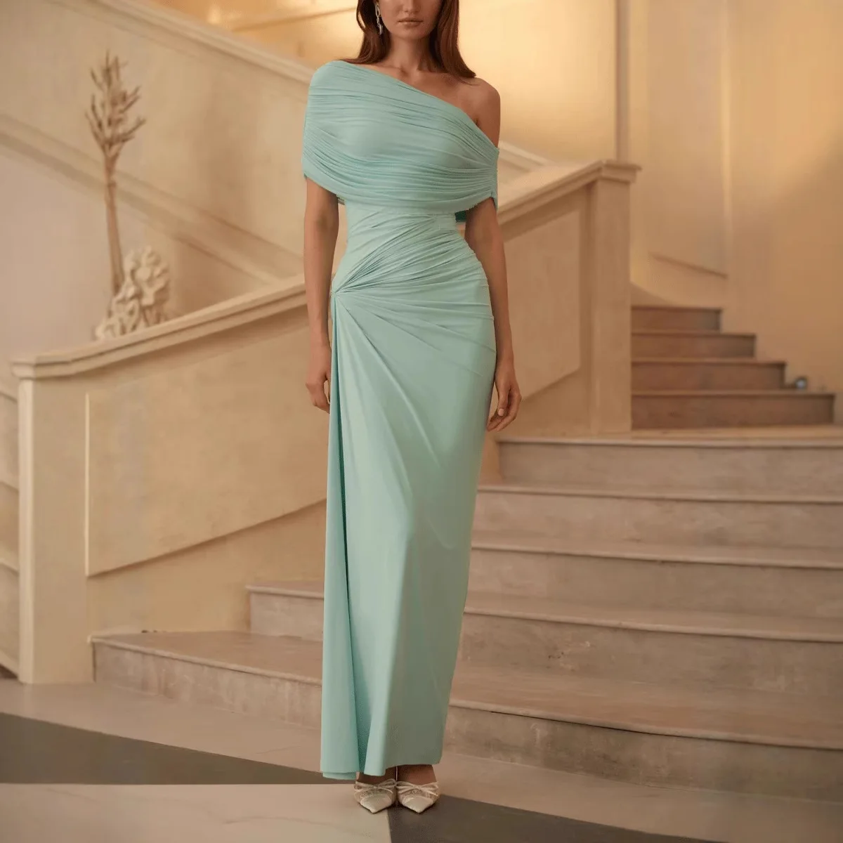 Nouveaux vêtements pour femmes européennes et américaines robe plissée à épaules dénudées à la mode et sexy longue enveloppée dans les hanches