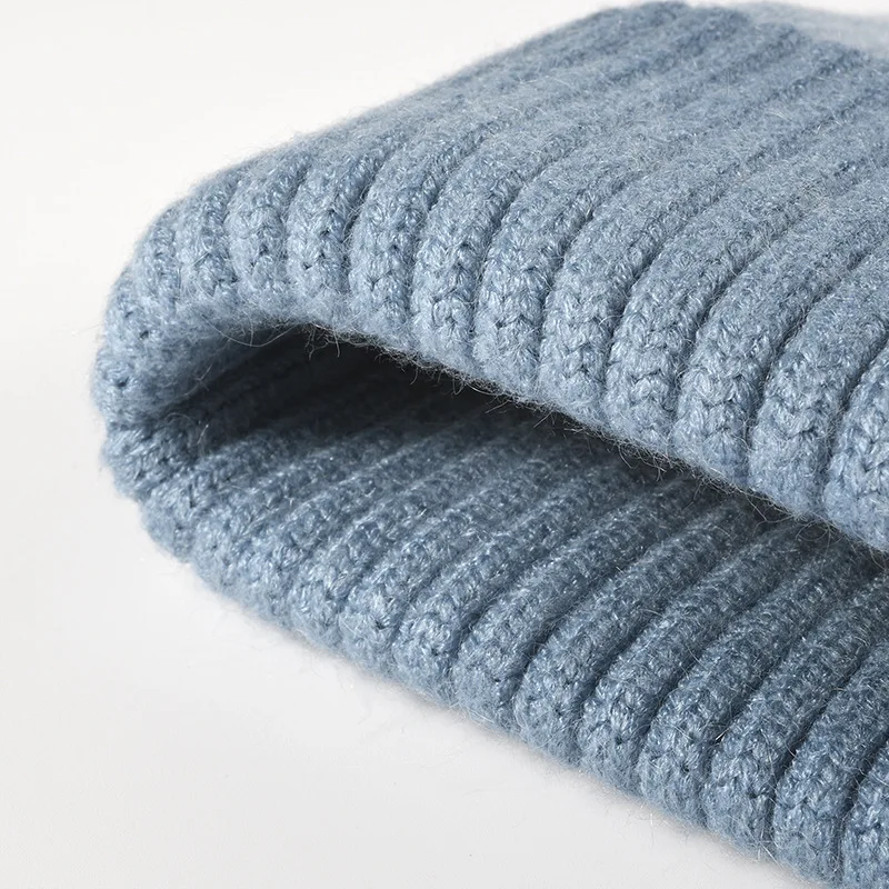 Autumn and winter round-top warm thickened core-spun yarn dyed beanie, fashionable unisex outdoor ear-protecting