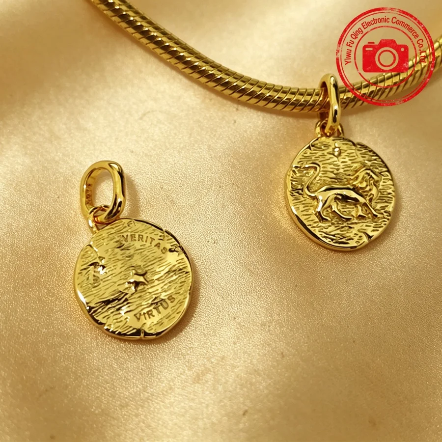 Neue goldene Tieranhänger DIY Schmuckgeschenke Glühwürmchen Biene Schmetterling Meeresschildkröte Seepferdchen Haustier Katze Löwe Perlen passend für Original-Armbänder