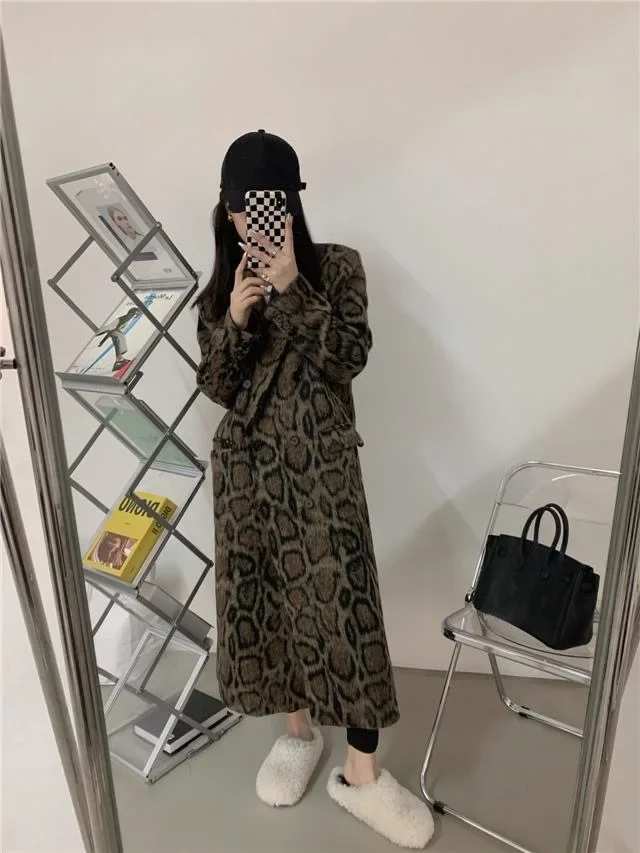 Double-breasted leopard print suit woolen coat for women 2024 winter new style loose silhouette mid-length woolen coat trendy